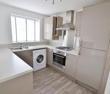 3 Bedroom Semi Detached To Let - Photo 5