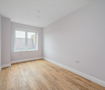 Zinc House, Camberley - 1 bedroomProperty for lettings - Seymours - Photo 3