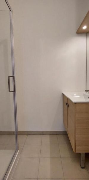 Location Appartement 1 pièce 19m² LOUVIERS 27400 - Photo 1