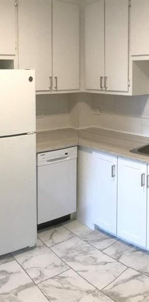 Beautiful 1-Bedroom - Metro Cote-Vertu - 1150 Côte-Vertu, Montréal - Photo 1