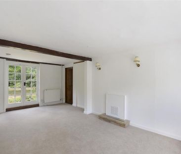 4 bedroom detached house to rent - Photo 4