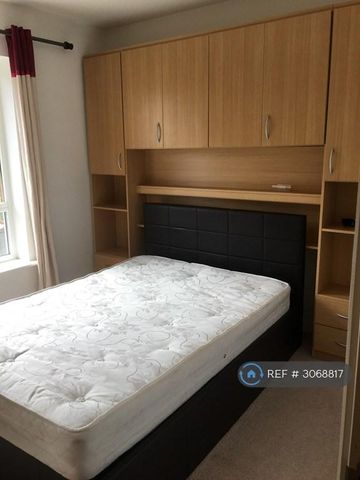1 bedroom flat to rent - Photo 2