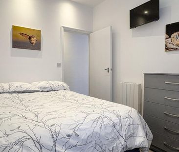 1 bedroom flat to rent - Photo 6