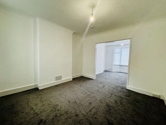 Pratt Road, Rushden - Photo 1