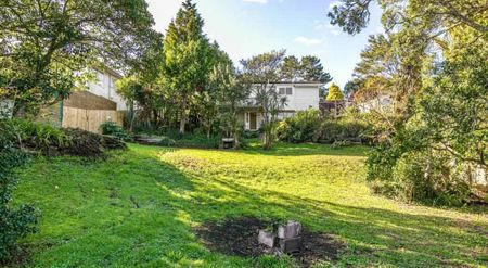 Fantastic Family Home - Photo 3