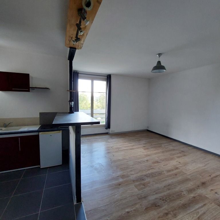 Location Appartement 1 pièce 30m² ROUXMESNIL BOUTEILLES 76370 - Photo 1