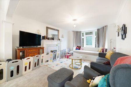 3 bedroom detached house to rent - Photo 3