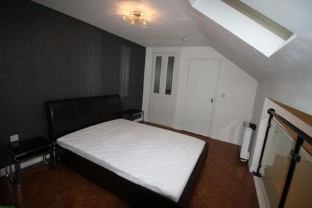 2 bedroom semi-detached house to rent - Photo 3