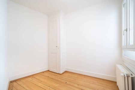 Spacieux appartement de 5 pièces en plein centre-ville - Photo 5