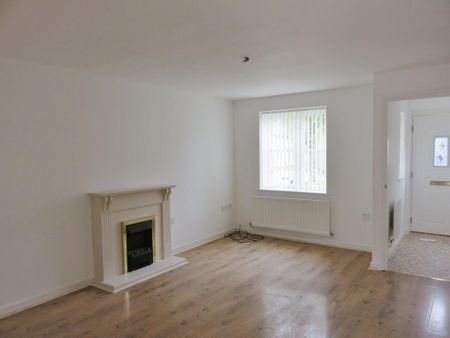 3 Bedroom House To Rent - Photo 2