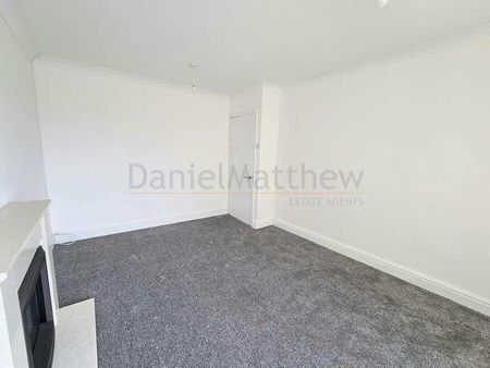 Merlin Crescent, Bridgend, Bridgend County, CF31 - Photo 5