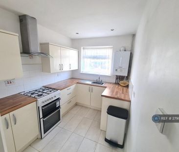 2 bedroom flat to rent - Photo 6