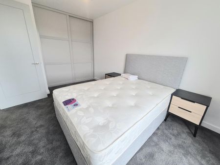 1 bedroom apartment to rent - Photo 2