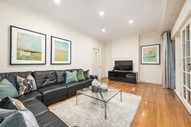 Idyllic Executive Residence in Heart of Pymble with Tennis Court and Pool - Photo 1