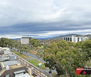 Top floor with expansive view! - Photo 6