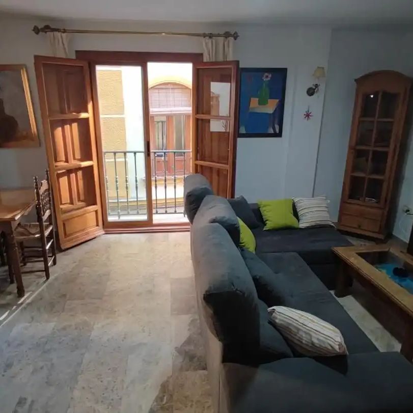 Piso de alquiler en Calle Almireceros, Centro - Sagrario - Photo 1