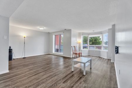 30 Chapman Court #104 - Photo 4