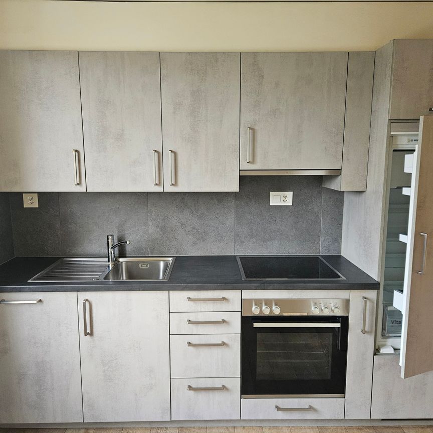 Ideally located in the heart of the village close to all amenities - Foto 1