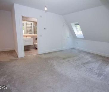 Woodside, Franklands Village, Haywards Heath, RH16 - Photo 6