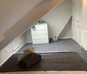 Ninth Avenue Unit 3 - Photo 6