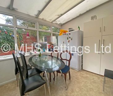 6 Bedroom Semi-Detached House for rent in Mayville Road - Photo 3