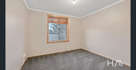 A Home That Just Feels Right - Well Presented, Practical, and With Room To Grow - Photo 3