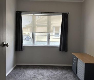 Central location - Photo 6