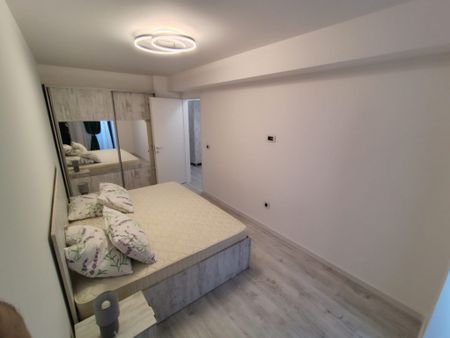 Apartament 2 camere, 46 mp, zona George Enescu - Fotografie 3