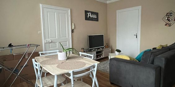 Location Appartement 2 pièces 56m² - Photo 3