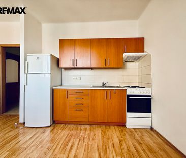 Pronájem bytu 2+kk v osobním vlastnictví 42 m², Plzeň - Photo 2