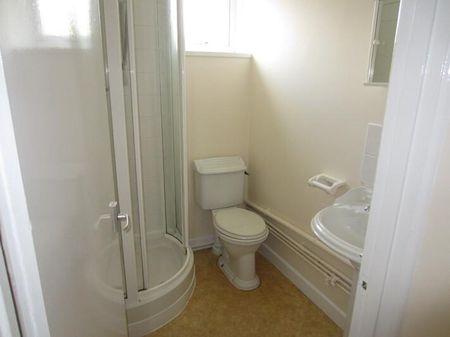 1 bedroom property to rent - Photo 3
