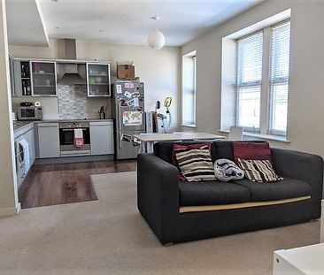 1 bed flat to rent in Woodford Road, Watford, WD17 - Photo 3