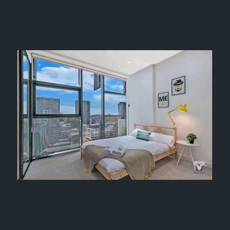 Luxury TWO BEDROOM Apartment with FURNISHED and CITY VIEW! - Photo 3