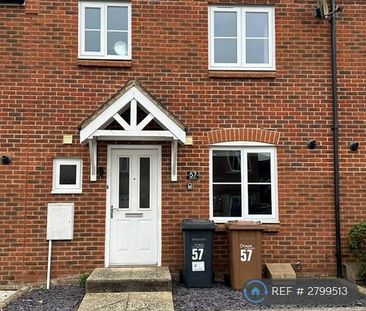 3 bedroom semi-detached house to rent - Photo 3