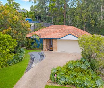 Spacious Family Home with Multiple Living Areas & Side Access - Photo 5