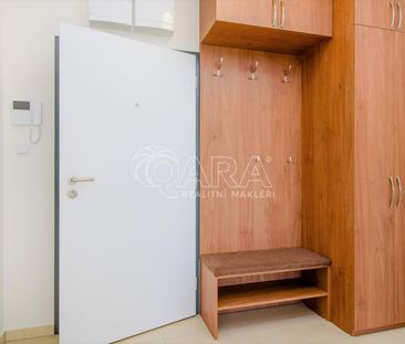 Pronájem bytu 2+kk 58 m², T. G. Masaryka , Horoměřice - Fotografie 3