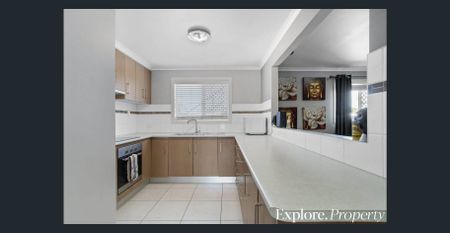 Furnished 1 bedroom unit - Photo 2