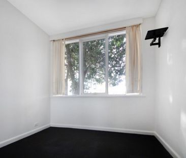 18/388 Toorak Road, South Yarra VIC 3141 - Apartment For Rent | Domain - Photo 4