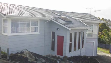 PET FRIENDLY FAMILY HOME IN WESTLAKE ZONE - Photo 5