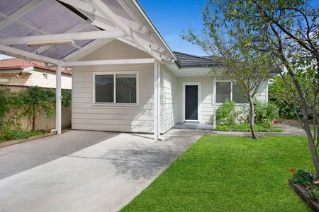 BARGAIN GRANNY FLAT INC WATER & POWER - Photo 2