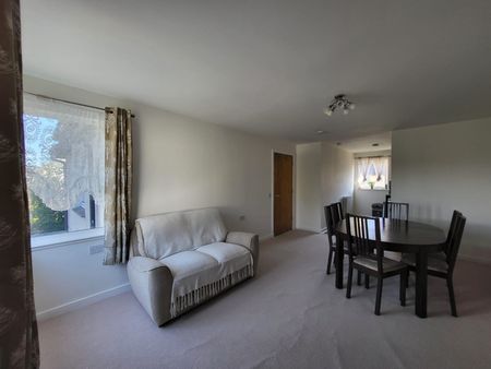 223T - Castleview Drive, Edinburgh, EH16 4BF - Photo 4