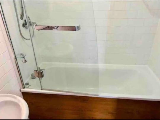 3 Bed Flat, Milnpark Gardens, G41 - Photo 1