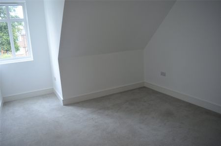 Onslow Gardens, Wallington, SM6 - Photo 3