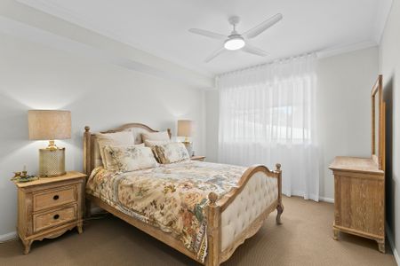 2/73 Campbell Street, Wollongong - Photo 3