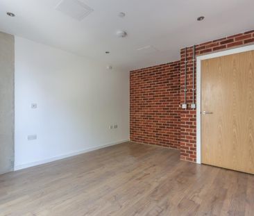 Station Road, Watford, Hertfordshire, WD17 - Photo 6