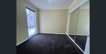 Newly refreshed & ready to go! - Photo 2