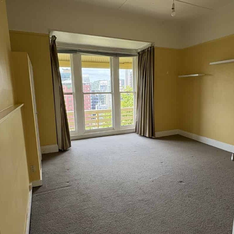 Historic Upstairs Home - Photo 1