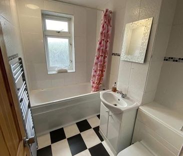 Room in a Shared House, Ellsworth Street, E2 - Photo 4