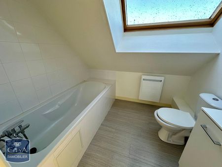 Location Appartement 3 pièces 78m² BUZANCAIS 36500 - Photo 5