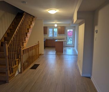 For Lease - 9960 McCowan Road, Markham, Ontario - Photo 2